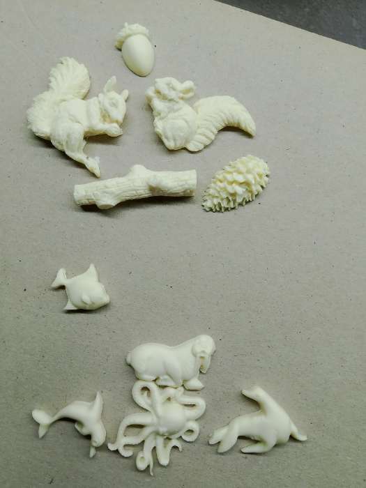 Фотография покупателя товара Молд для заливки Доляна «Белочка и орешки», силикон, 5 ячеек, 10×7×1.5 см, розовый - Фото 8