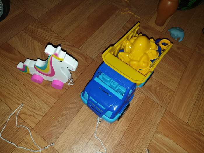 Фотография покупателя товара Набор детский "Грузовик": 5 игрушек для песочницы, пластик, микс - Фото 3