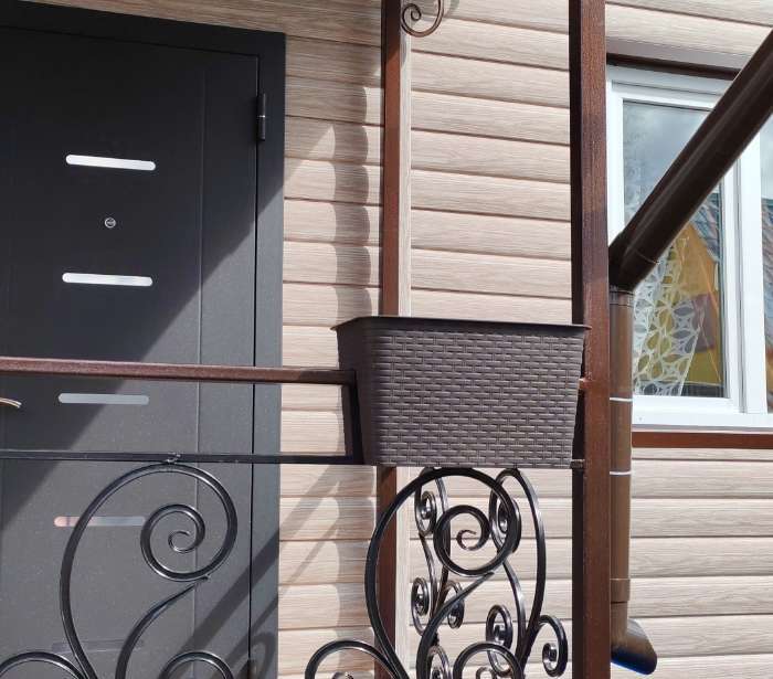 Фотография покупателя товара Кашпо на перила IDEA «Ротанг», 12 л, пластик, бежевое - Фото 1