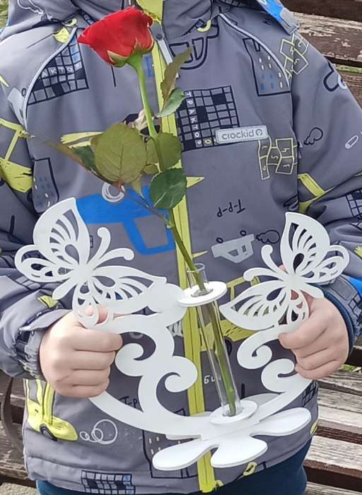 Фотография покупателя товара Кашпо деревянное 13.5×13×26.5 см с 1 колбой "Бабочки", белый Дарим Красиво - Фото 1