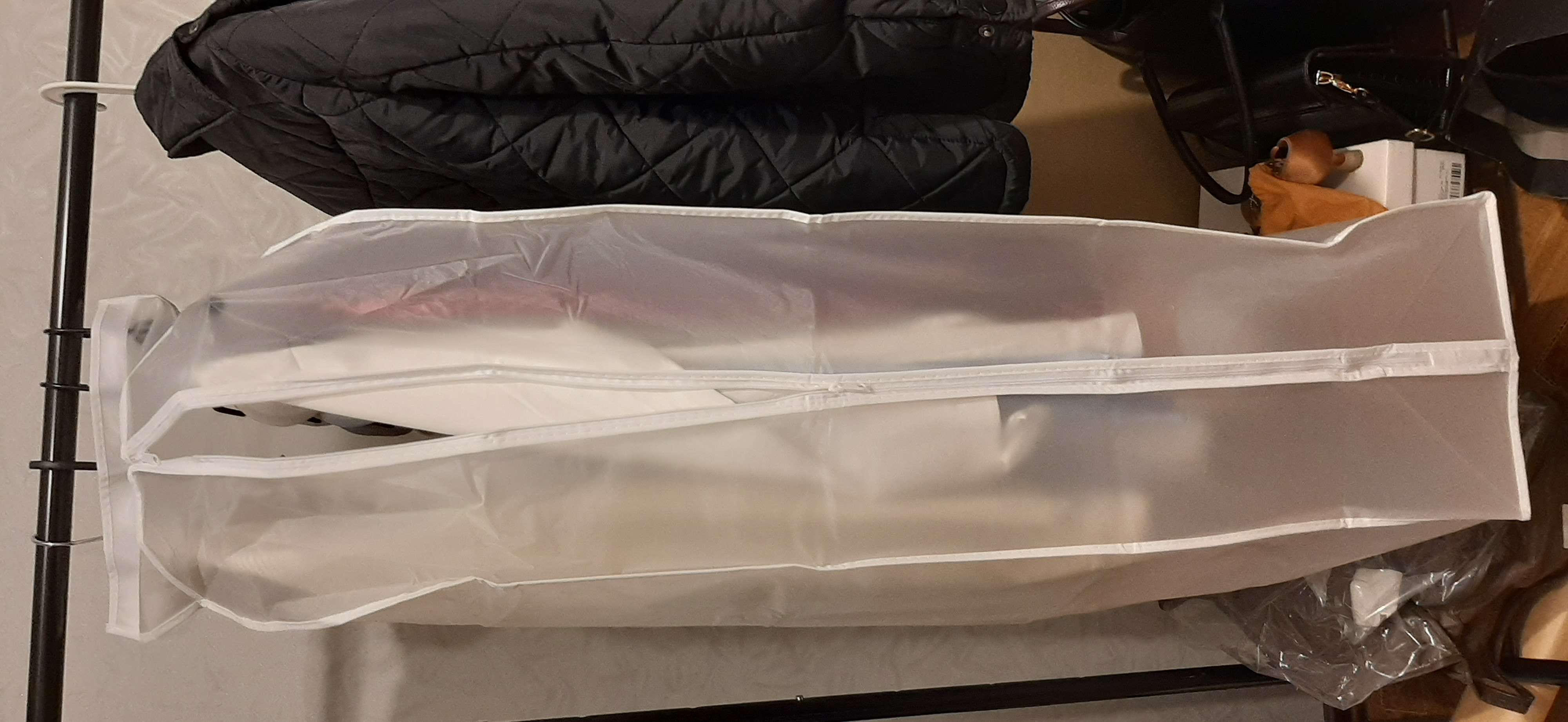 Фотография покупателя товара Чехол для одежды плотный объёмный Доляна, 60×110×30 см, PEVA, цвет белый
