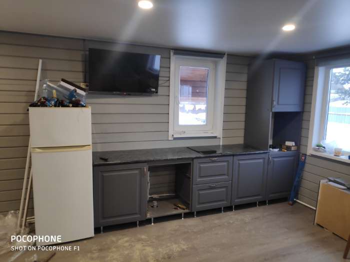 Фотография покупателя товара Кухонный гарнитур трёхуровневый в потолок «Престиж», с столешницей, 2400 мм, цвет браш лайт грей - Фото 1