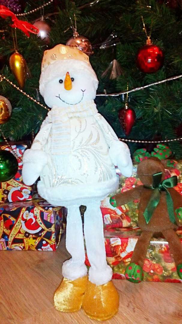 Фотография покупателя товара Мягкая белая узорная снеговик на ножках 40,5 см - Фото 1