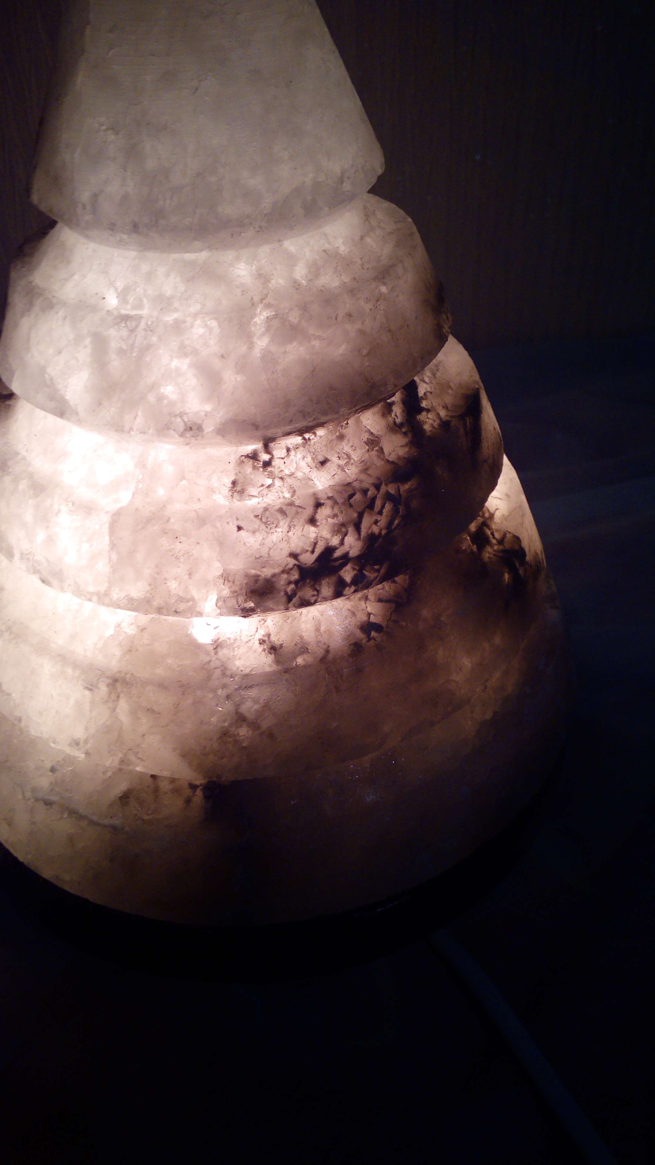 Фотография покупателя товара Соляной светильник "Конус", цельный кристалл - Фото 3