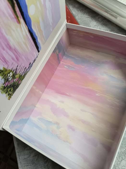 Фотография покупателя товара Коробка - книга подарочная «С любовью для тебя», 27×19.5×8 см - Фото 3