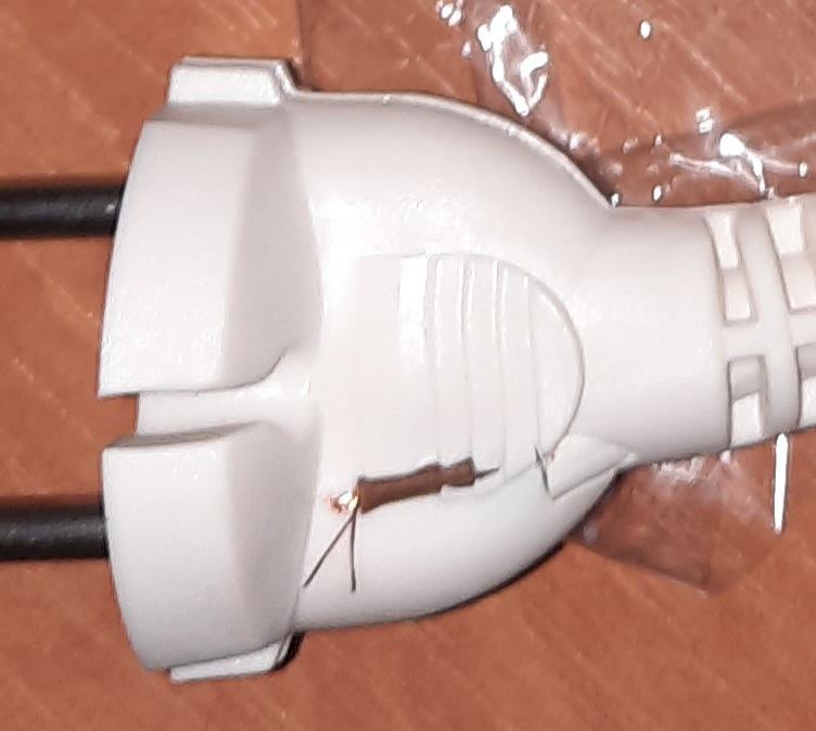 Фотография покупателя товара Шнур TUNDRA, 1.7 м, ШВВП 2х0.5 мм2, с выключателем и вилкой, белый - Фото 7