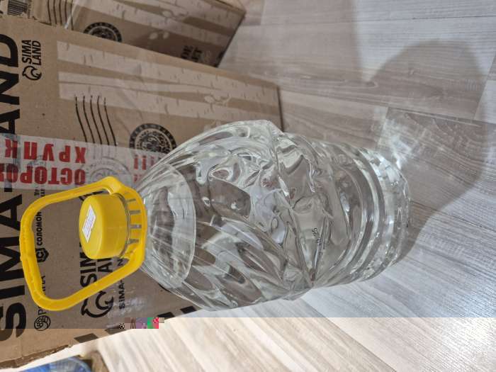 Фотография покупателя товара УЦЕНКА Вода дистиллированная Grand Caratt, 5 л, набор, 2 шт. - Фото 1