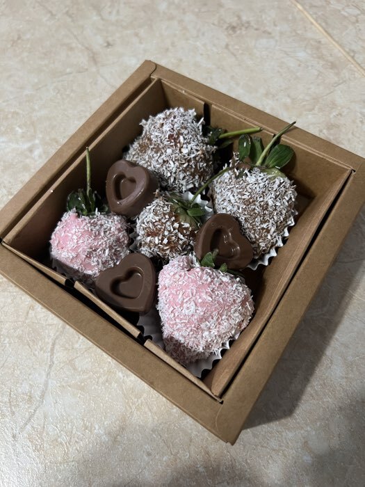 Фотография покупателя товара Форма для конфет и шоколада Доляна «Мордашки», силикон, 21×10.5 см, 15 ячеек (2.5×2.3 см), коричневая - Фото 1