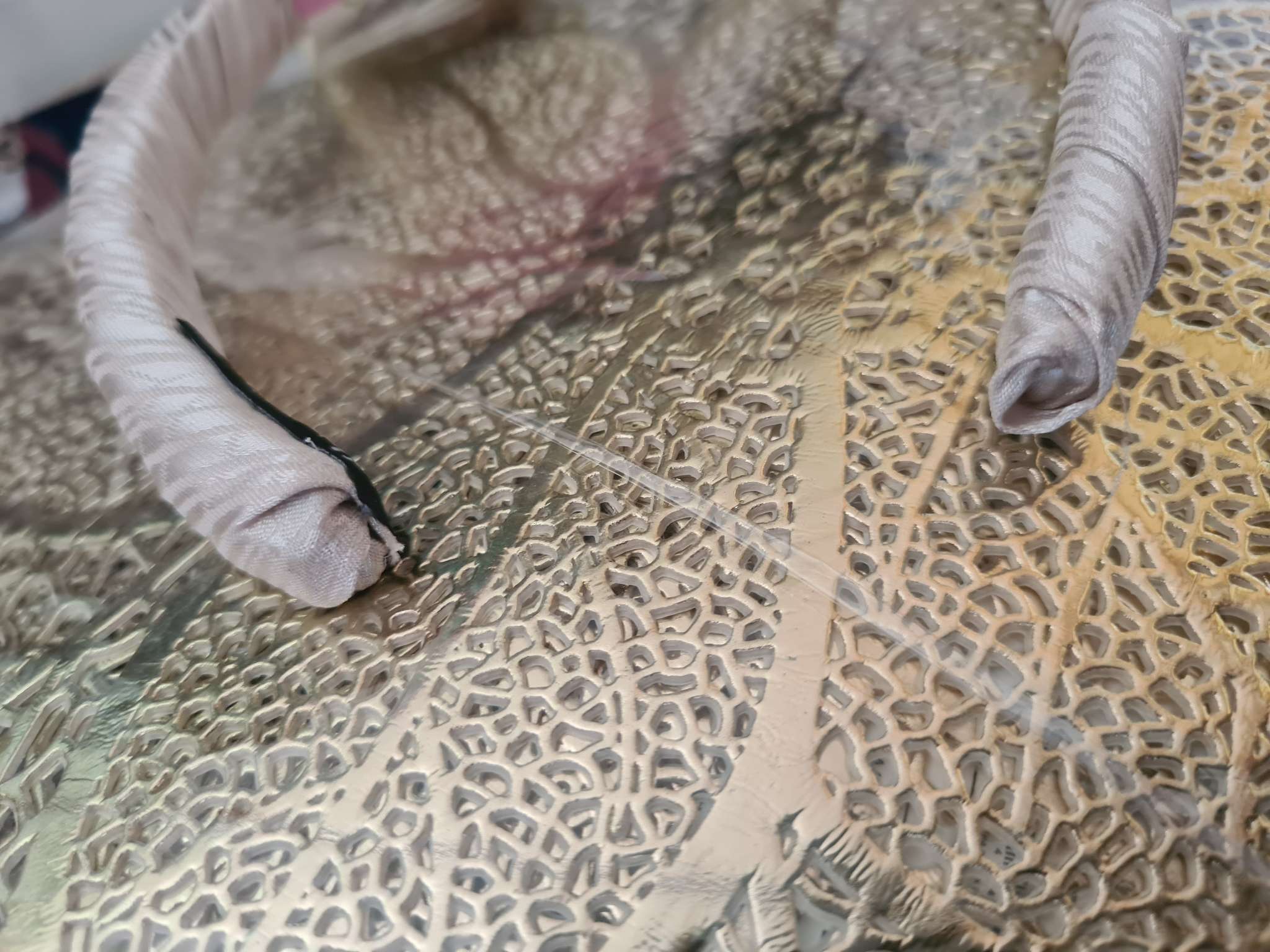 Фотография покупателя товара Ободок для волос QF «Бетти», 1.5 см, бежевый - Фото 2