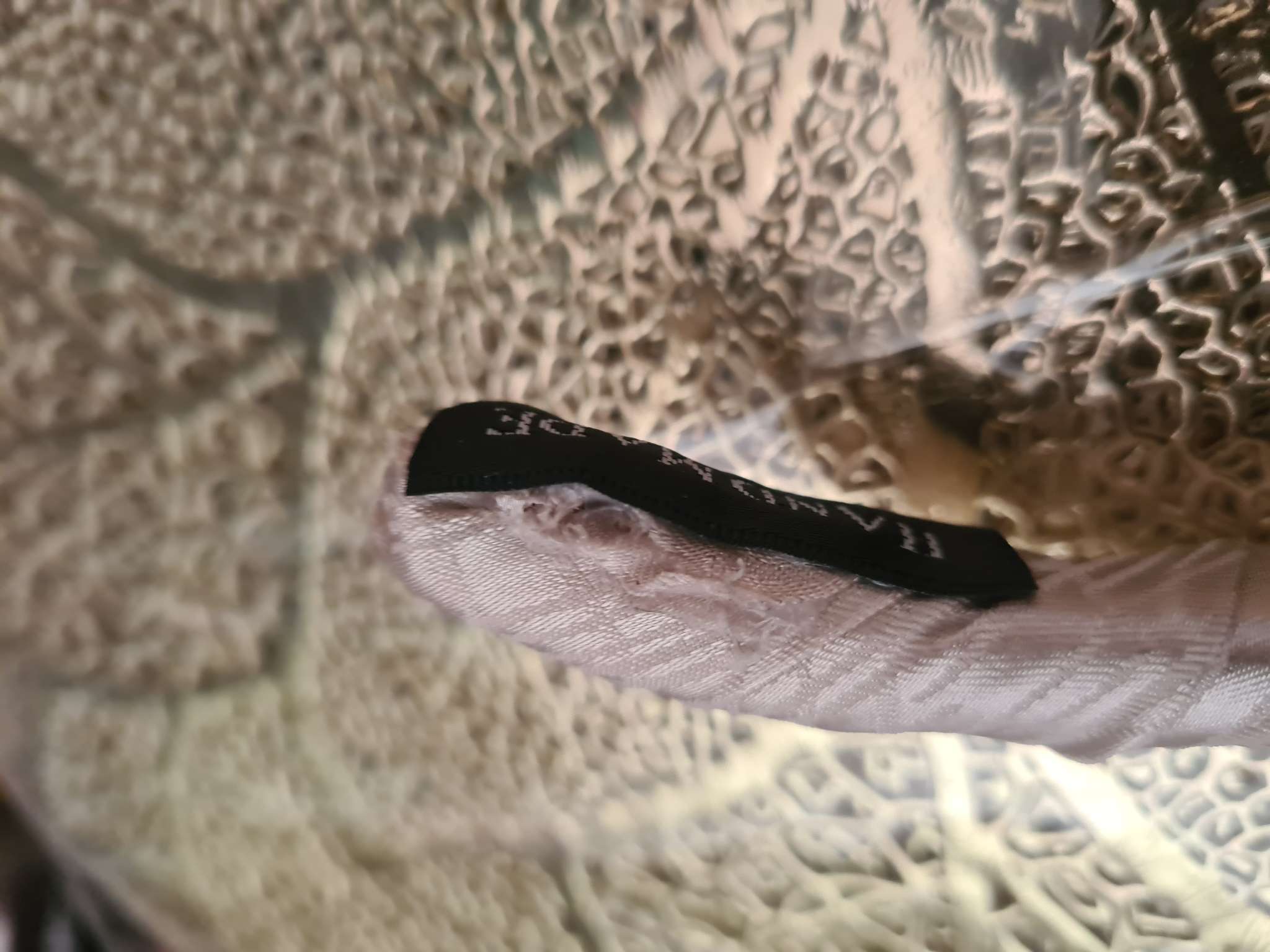 Фотография покупателя товара Ободок для волос QF «Бетти», 1.5 см, бежевый - Фото 3