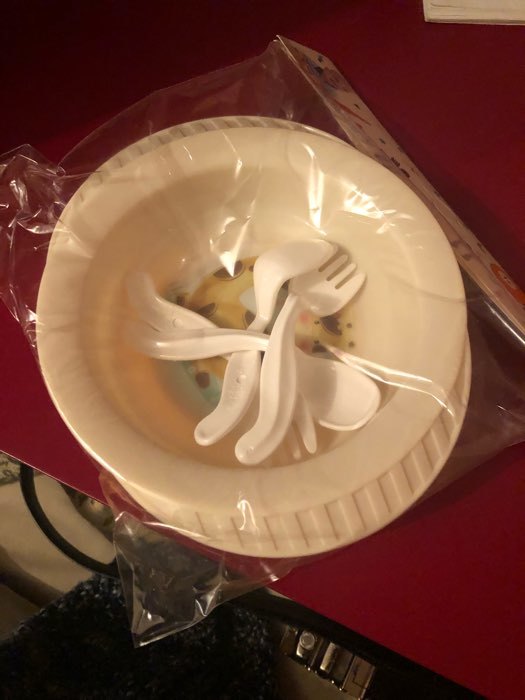 Фотография покупателя товара Набор детской посуды: тарелка на присоске, 500 мл, ложка, 2 шт., вилка, 2 шт., цвета МИКС