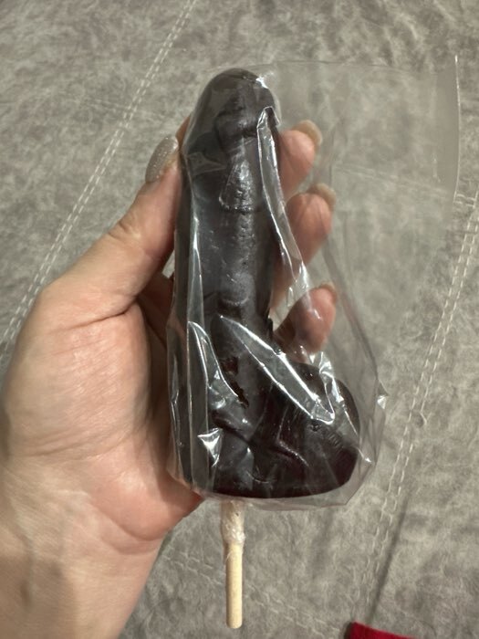 Фотография покупателя товара Карамель на палочке «Детка конфетка» грудь, 35 г - Фото 1