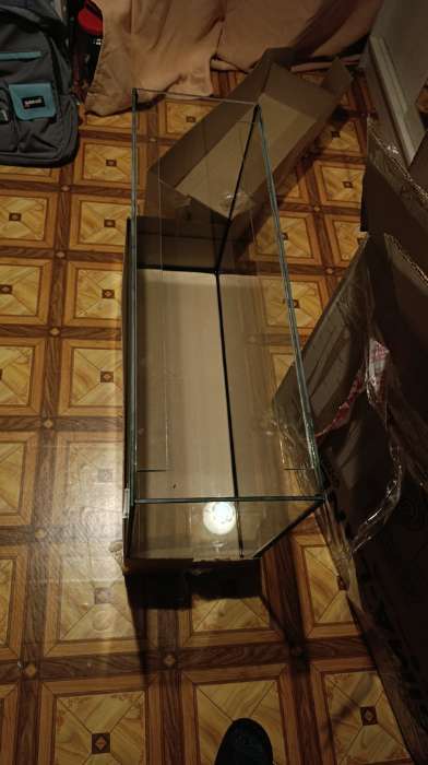 Фотография покупателя товара Аквариум Прямоугольный «Атолл» с крышкой, 100 л, 80×25×50/55 см, чёрный - Фото 3