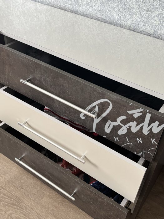 Фотография покупателя товара Комод напольный для вещей «Вега Позитив», 3 ящика, 800×400×726 мм, цвет белый/бетон тёмный - Фото 2