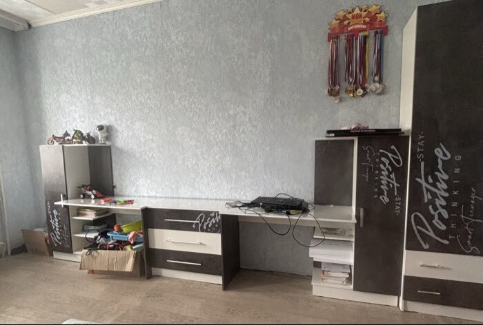 Фотография покупателя товара Стол компьютерный «Вега Позитив №1», 1450×500×1350 мм, цвет белый/бетон тёмный - Фото 1