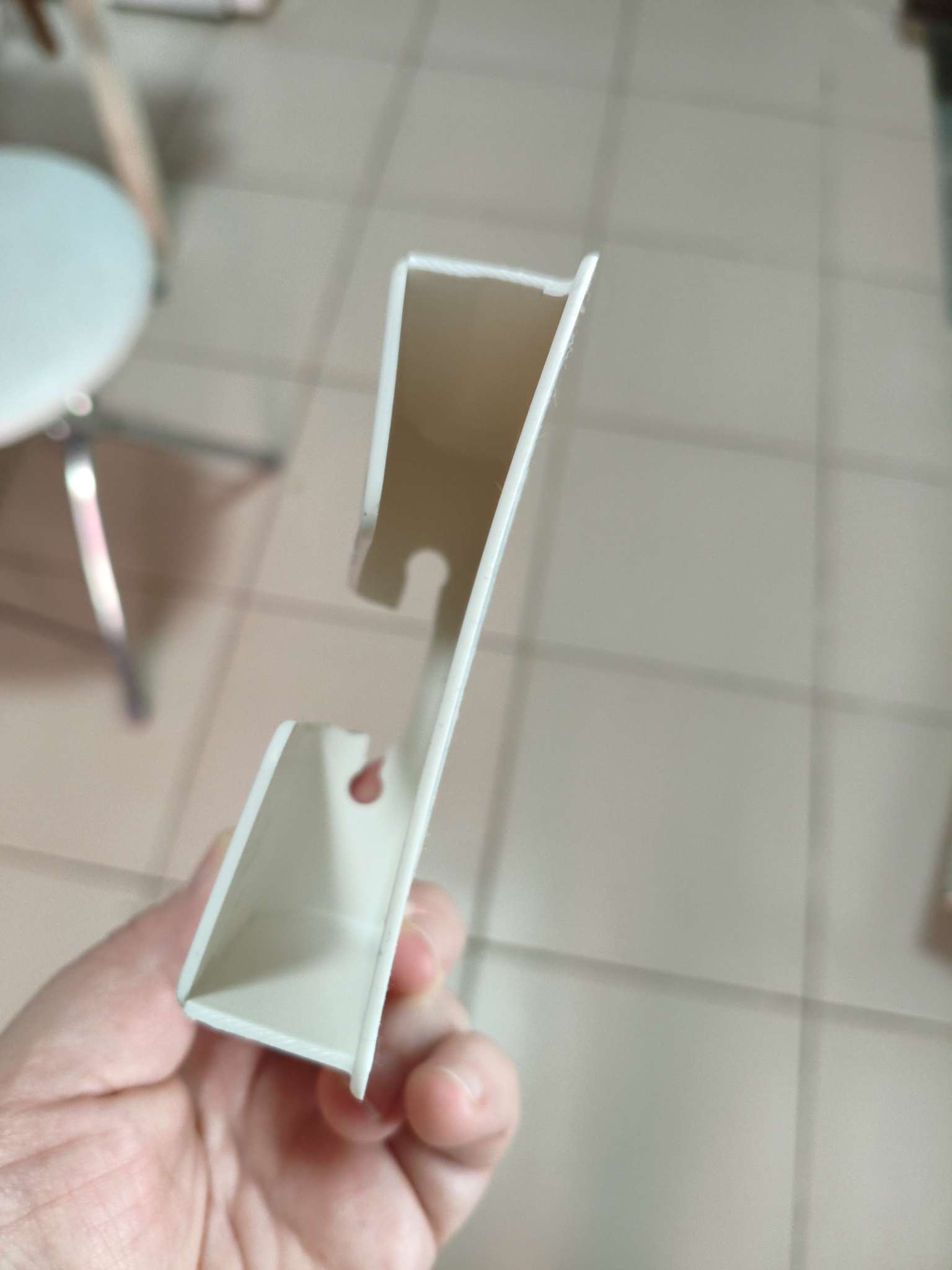 Фотография покупателя товара Держатель для телефона, настенный, самоклеящийся, 10×8.7×2.8 см, белый - Фото 23