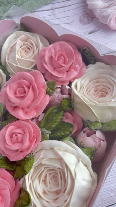 Фотография покупателя товара Коробка для печенья, кондитерская упаковка с пластиковой крышкой, Just for you, 20×30×8 см - Фото 2