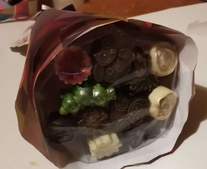 Фотография покупателя товара Форма для шоколада Доляна «Ассорти», силикон, 22×10,5×1,5 см, 15 ячеек (d=2,7 см), цвет коричневый - Фото 1