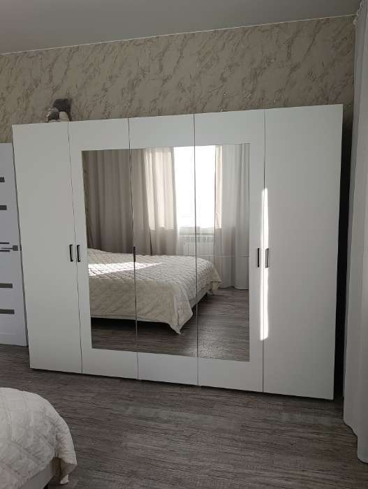 Фотография покупателя товара Шкаф пятистворчатый «Горизонт», с зеркалами, 2500×570×2072 мм, цвет белый/белый - Фото 1