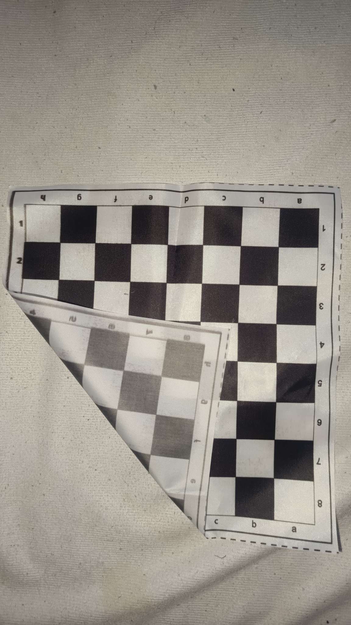 Фотография покупателя товара Шашки, настольная игра «Два пингвина», 24 шт., мягкое поле 29×29 см - Фото 1