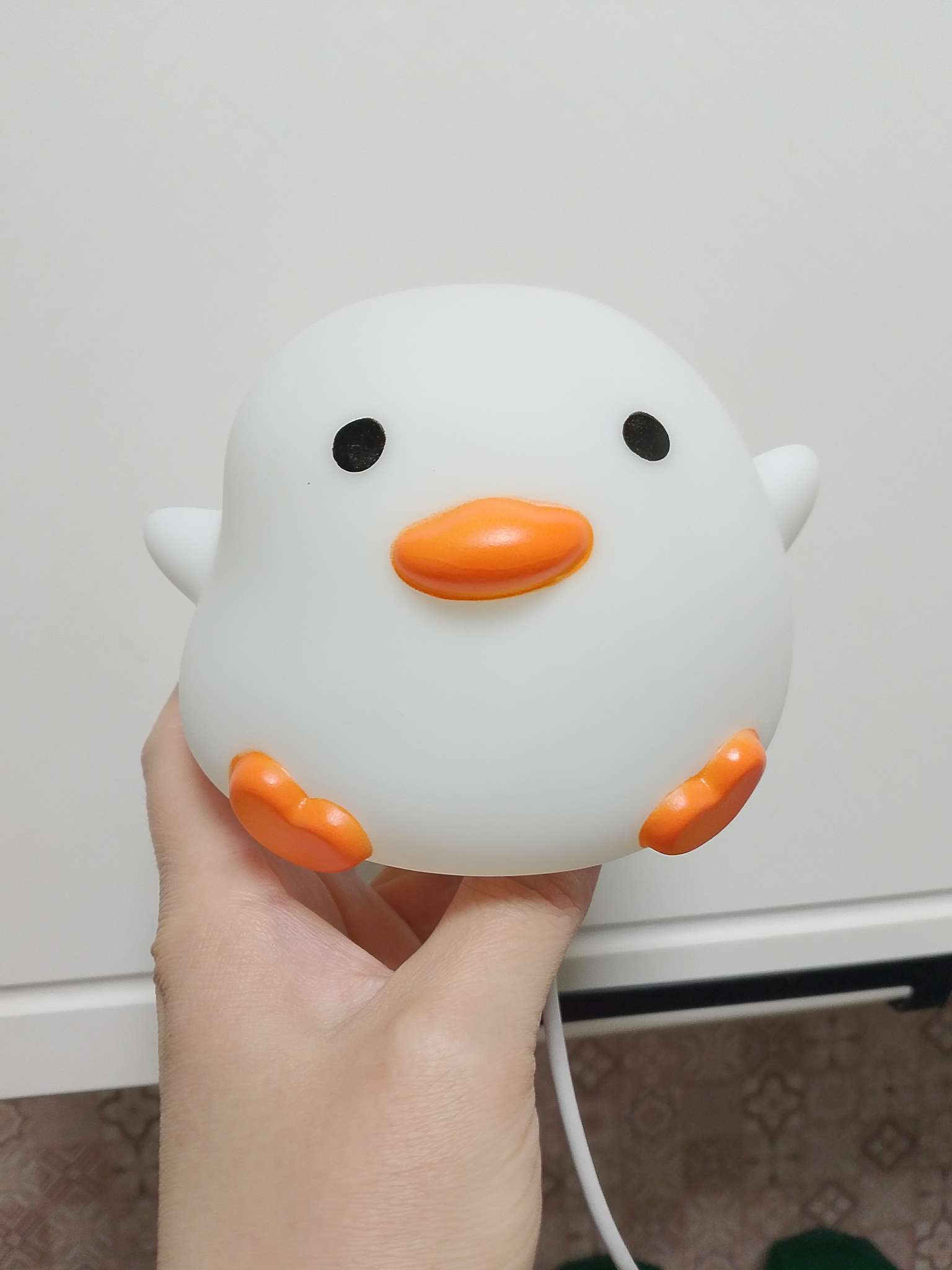 Фотография покупателя товара Фигурка светящаяся RISALUX «Утенок», 2 Вт, LED-ночник антистресс, USB, 10×12×9.5 см - Фото 2