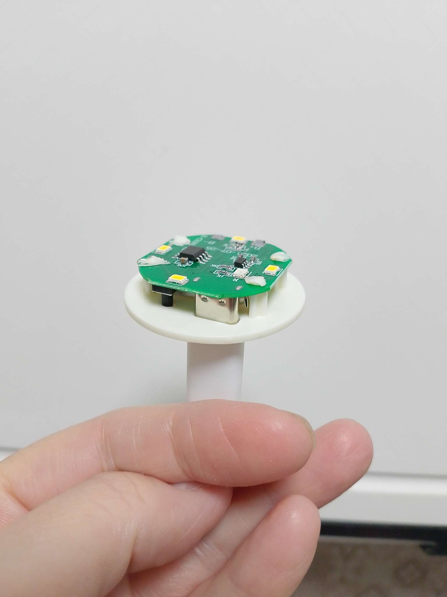 Фотография покупателя товара Фигурка светящаяся RISALUX «Утенок», 2 Вт, LED-ночник антистресс, USB, 10×12×9.5 см - Фото 4