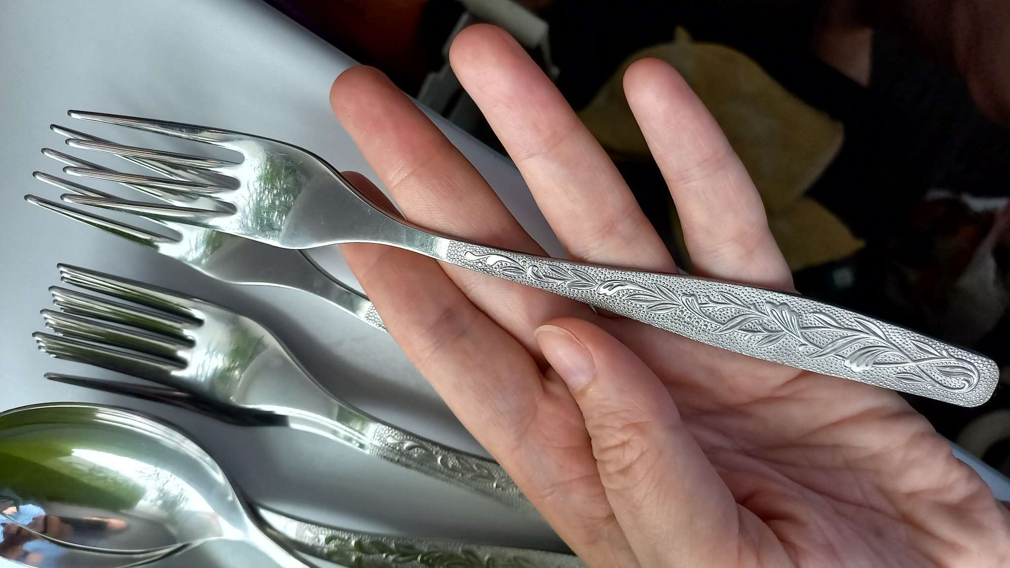 Фотография покупателя товара Вилка столовая «Уралочка», длина 19.5 см, толщина 2 мм, нержавеющая сталь, серебристая - Фото 2