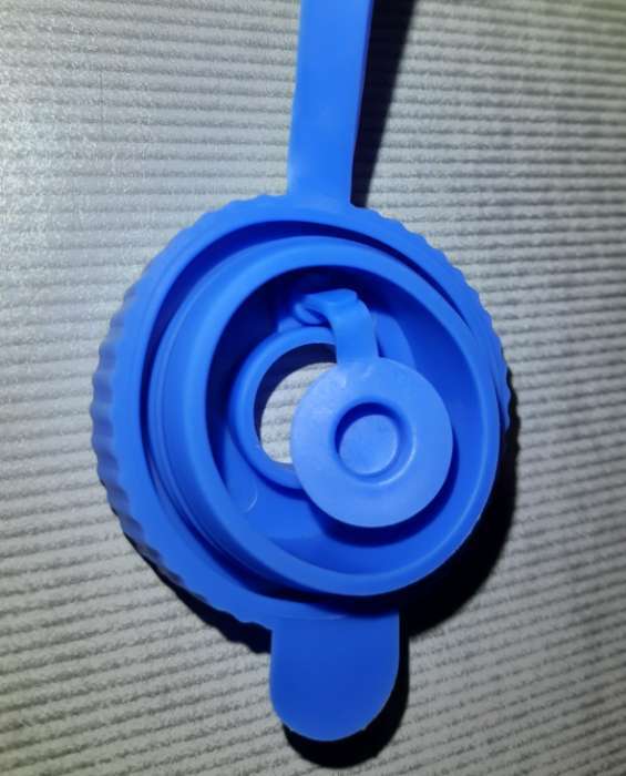 Фотография покупателя товара Пробка под кулерную бутыль, d=5 см, 12.5 л, 18.9 л - Фото 1