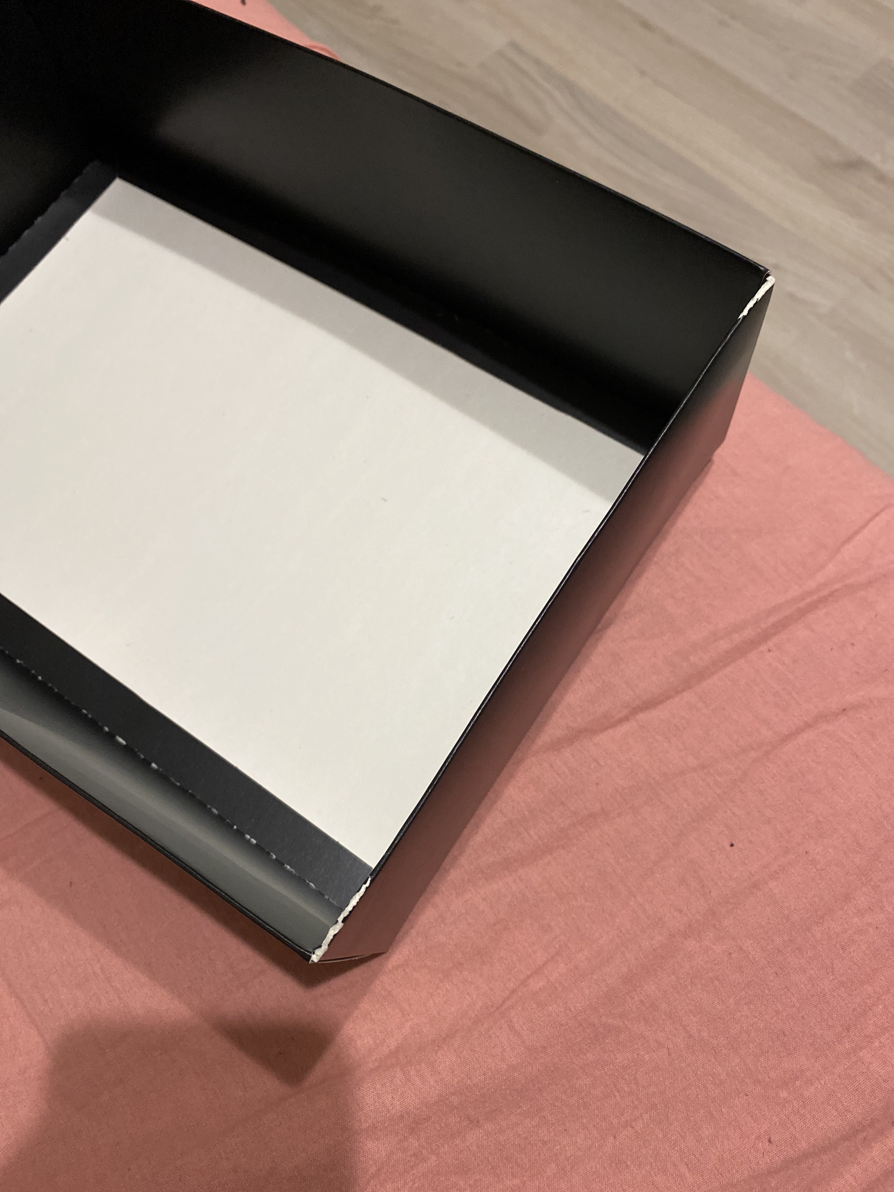 Фотография покупателя товара Коробка подарочная складная, упаковка, «Лучшему мужчине», 30 х 20 х 9 см