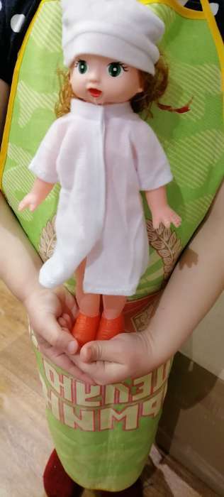 Фотография покупателя товара Кукла классическая «Катя» в платье, высота 33 см, МИКС - Фото 2