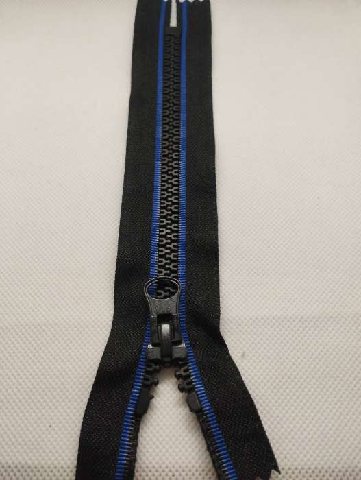 Фотография покупателя товара Молния «Трактор», №8, разъёмная, замок автомат, 60 см, чёрная, синяя - Фото 1