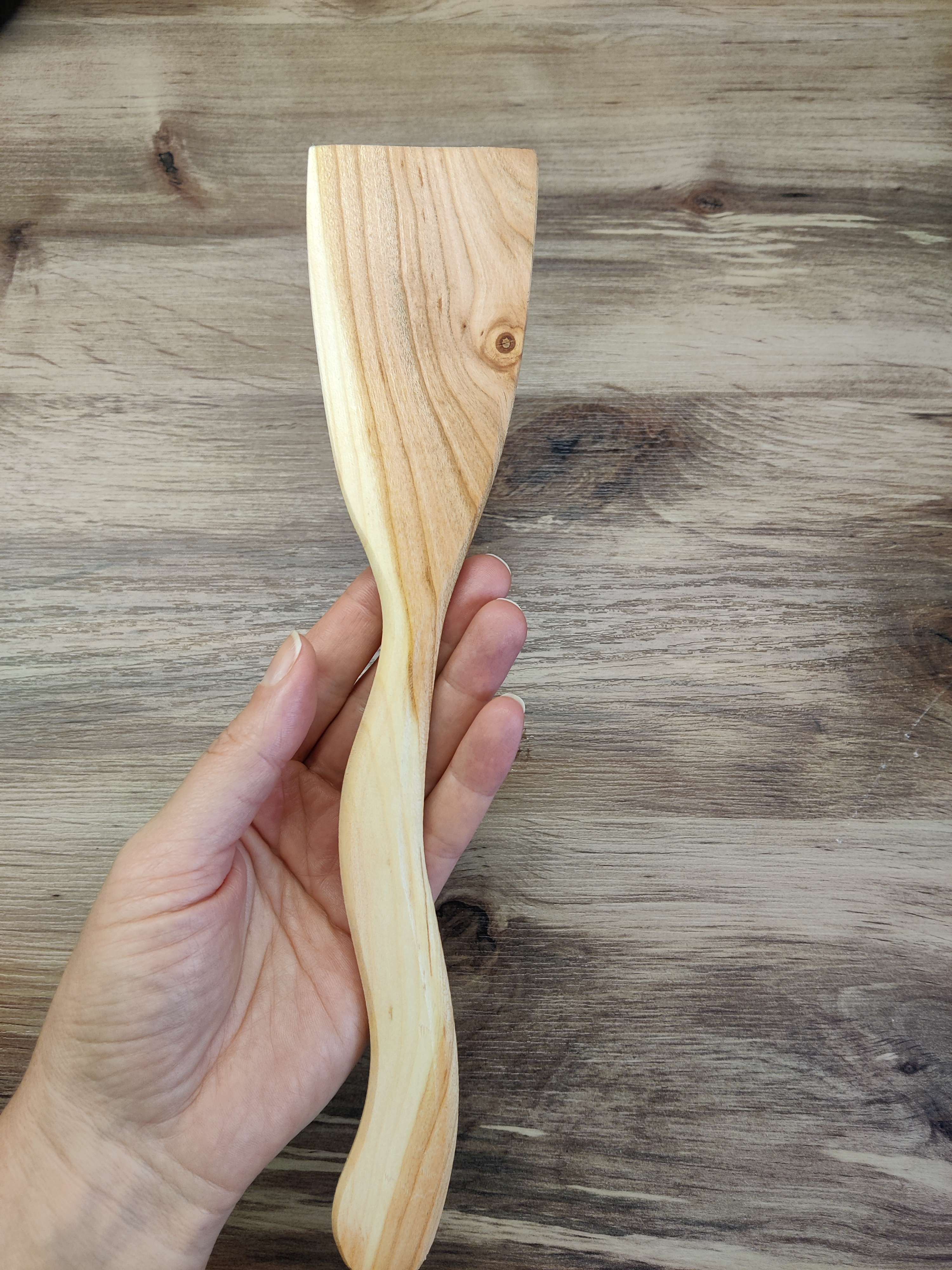 Фотография покупателя товара Лопатка деревянная "Авторская", 30 х 7 см, массив черешни