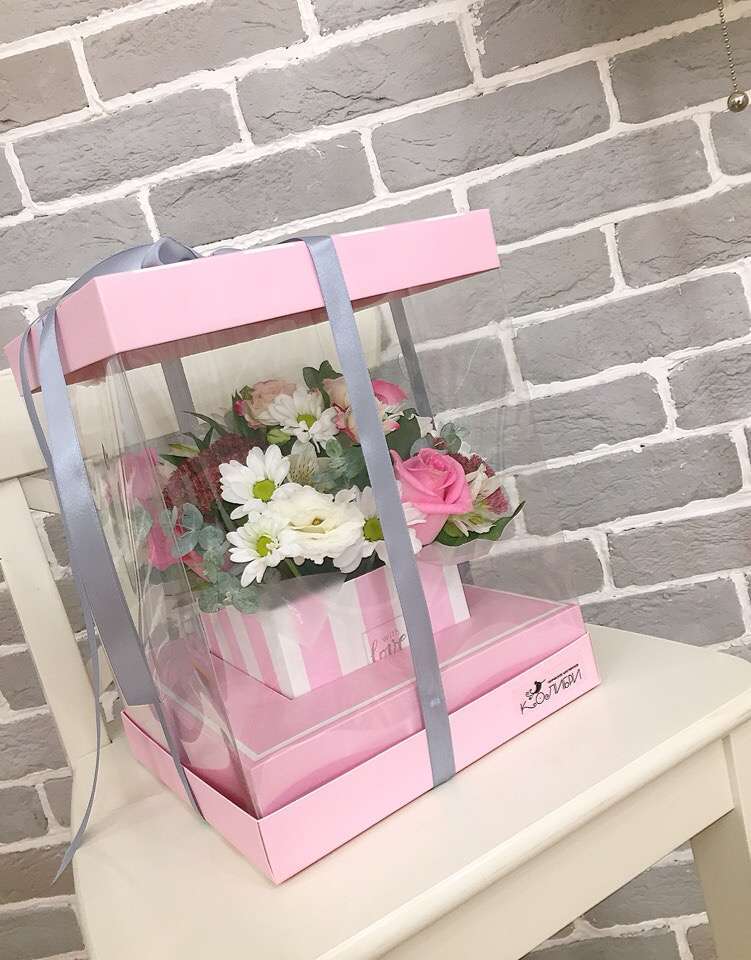 Фотография покупателя товара Коробка подарочная для цветов с вазой и PVC окнами складная, упаковка, With Love 23 х 30 х 23 см - Фото 17