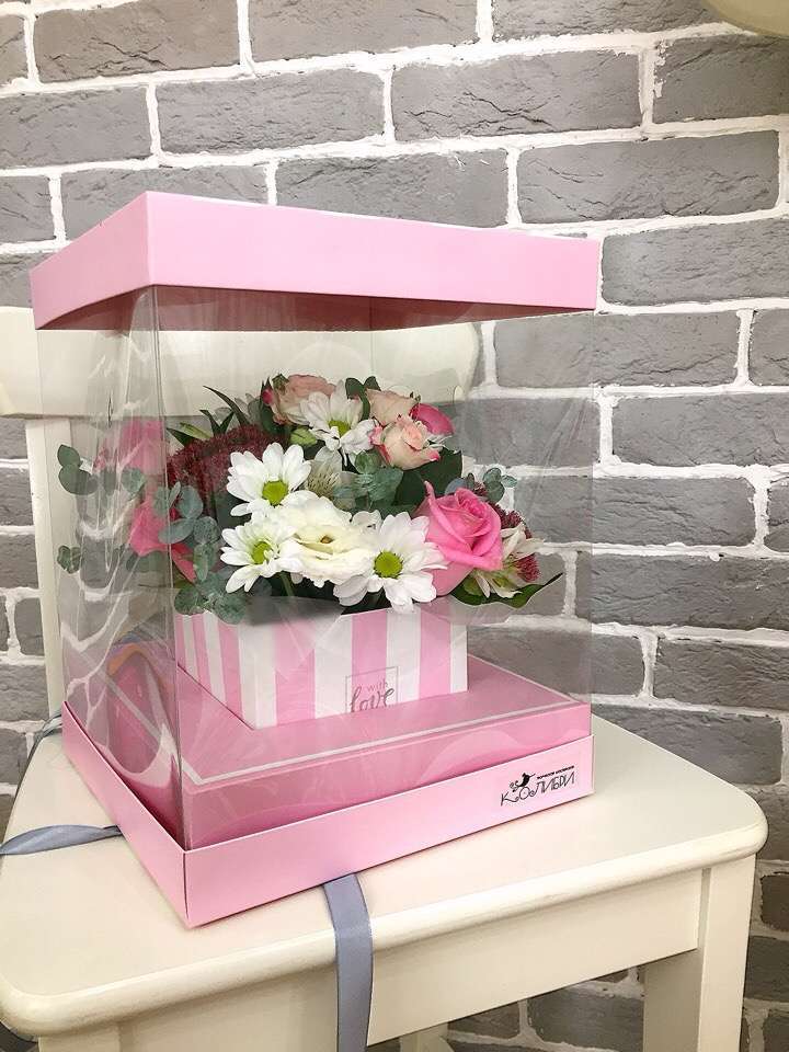 Фотография покупателя товара Коробка подарочная для цветов с вазой и PVC окнами складная, упаковка, With Love 23 х 30 х 23 см - Фото 15