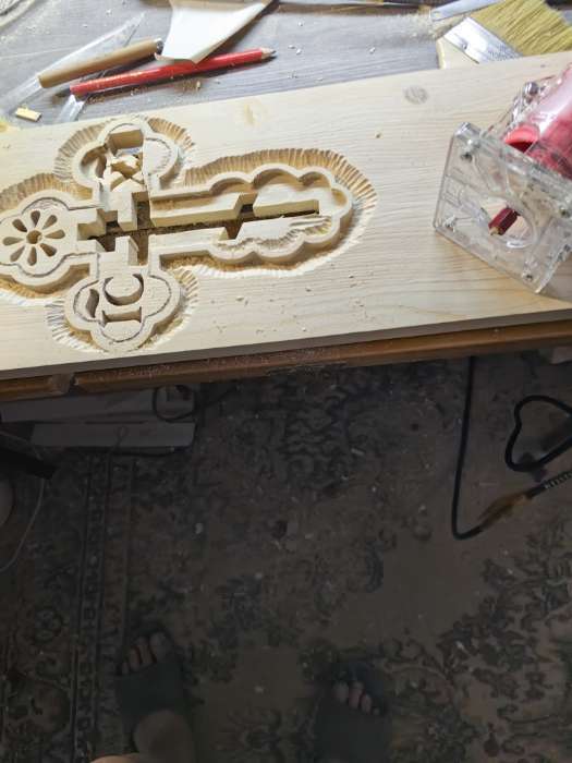 Фотография покупателя товара Фрезер кромочный электрический ТУНДРА, 800 Вт, 30 000 об/мин, цанга 6.35 мм - Фото 2