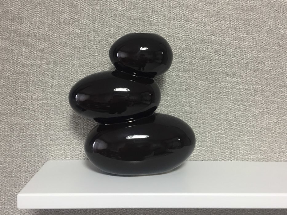 Фотография покупателя товара Ваза керамическая "Сбалансированные камни", настольная, чёрная, 20 см - Фото 15
