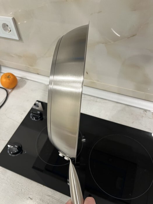 Фотография покупателя товара Сковорода Hanna Knövell, d=30 см, h=5.5 см, толщина стенки 0.6 мм, длина ручки 24.5 см, индукция, нержавеющая сталь - Фото 5