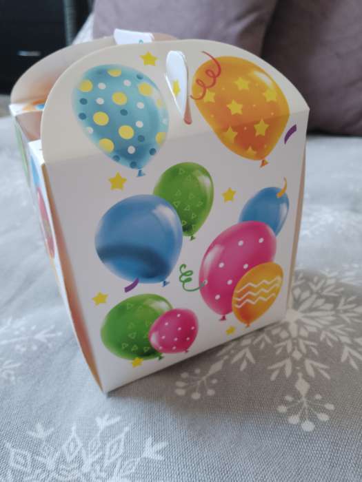 Фотография покупателя товара Упаковка для кондитерских изделий под 1 капкейк «Подарок для тебя», 9×9×10 см - Фото 1