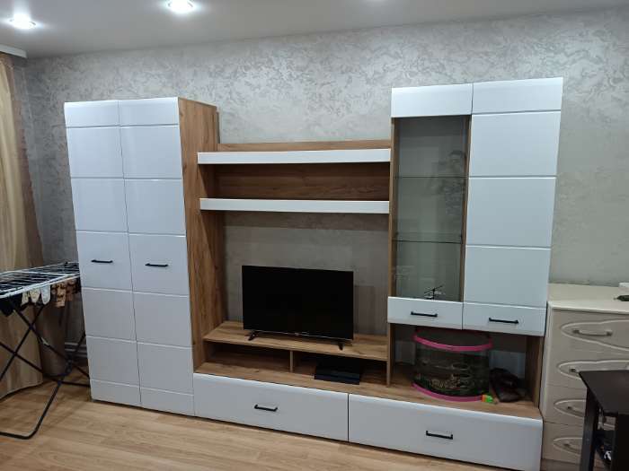 Фотография покупателя товара Гостиная «Ненси 1», 2800×2000×466 мм, цвет дуб золотой/белый - Фото 1