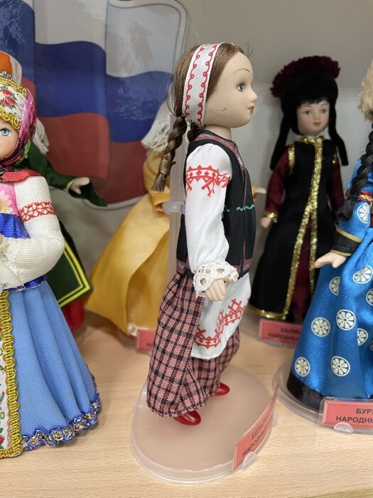 Фотография покупателя товара Подставка для кукол - Фото 1