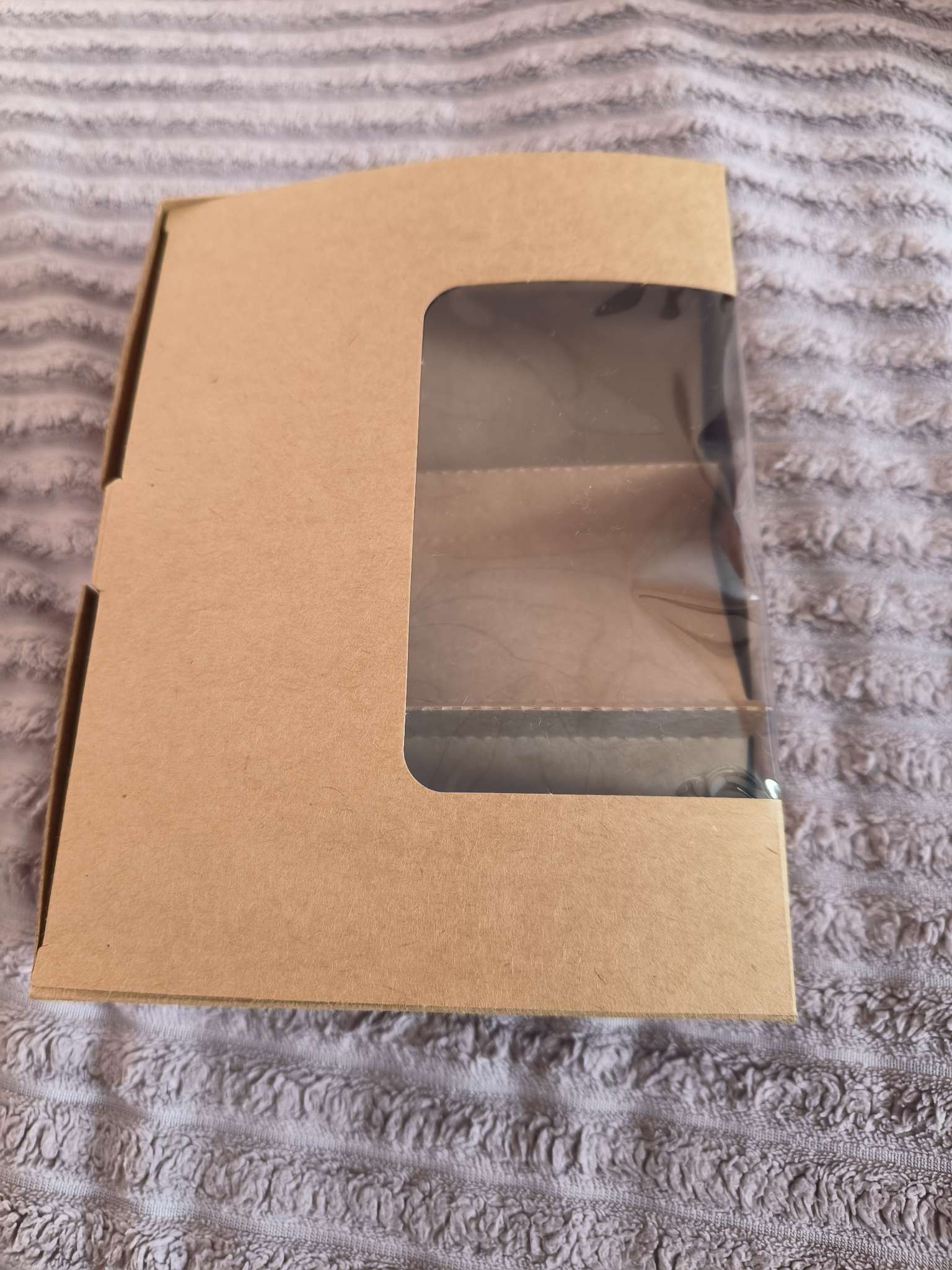 Фотография покупателя товара Коробка складная, под 3 эклера, крафт, 20×15×6 см - Фото 10