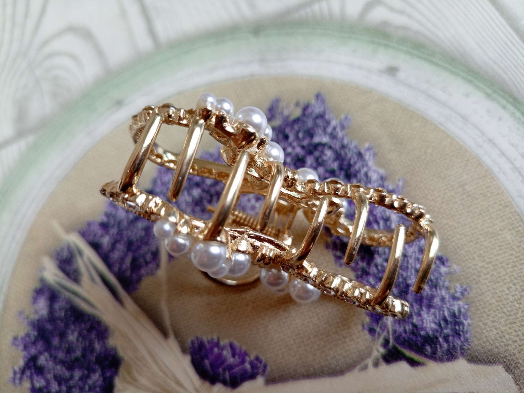 Фотография покупателя товара Крабик для волос «Абриль», 6 см, золотистый - Фото 3