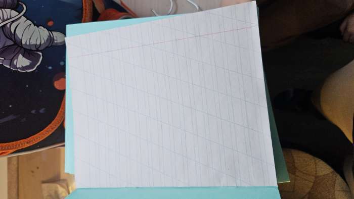 Фотография покупателя товара Тетрадь 12 листов в косую линейку «Зелёная обложка», бумажная обложка, серые листы, плотность 58-63 г/м² - Фото 8