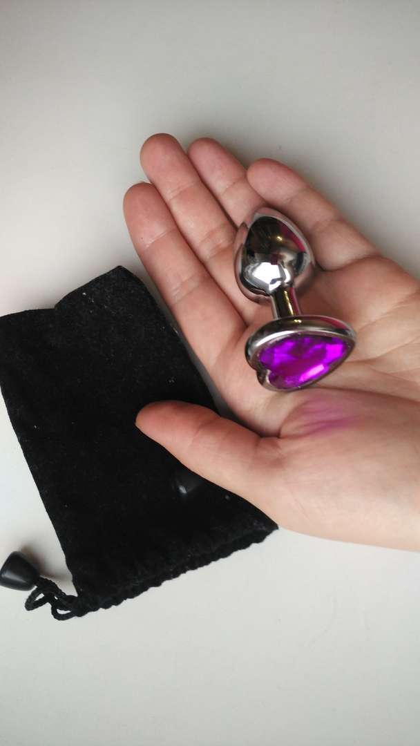 Фотография покупателя товара Анальная пробка "Silver", с фиолетовым кристаллом - Фото 1