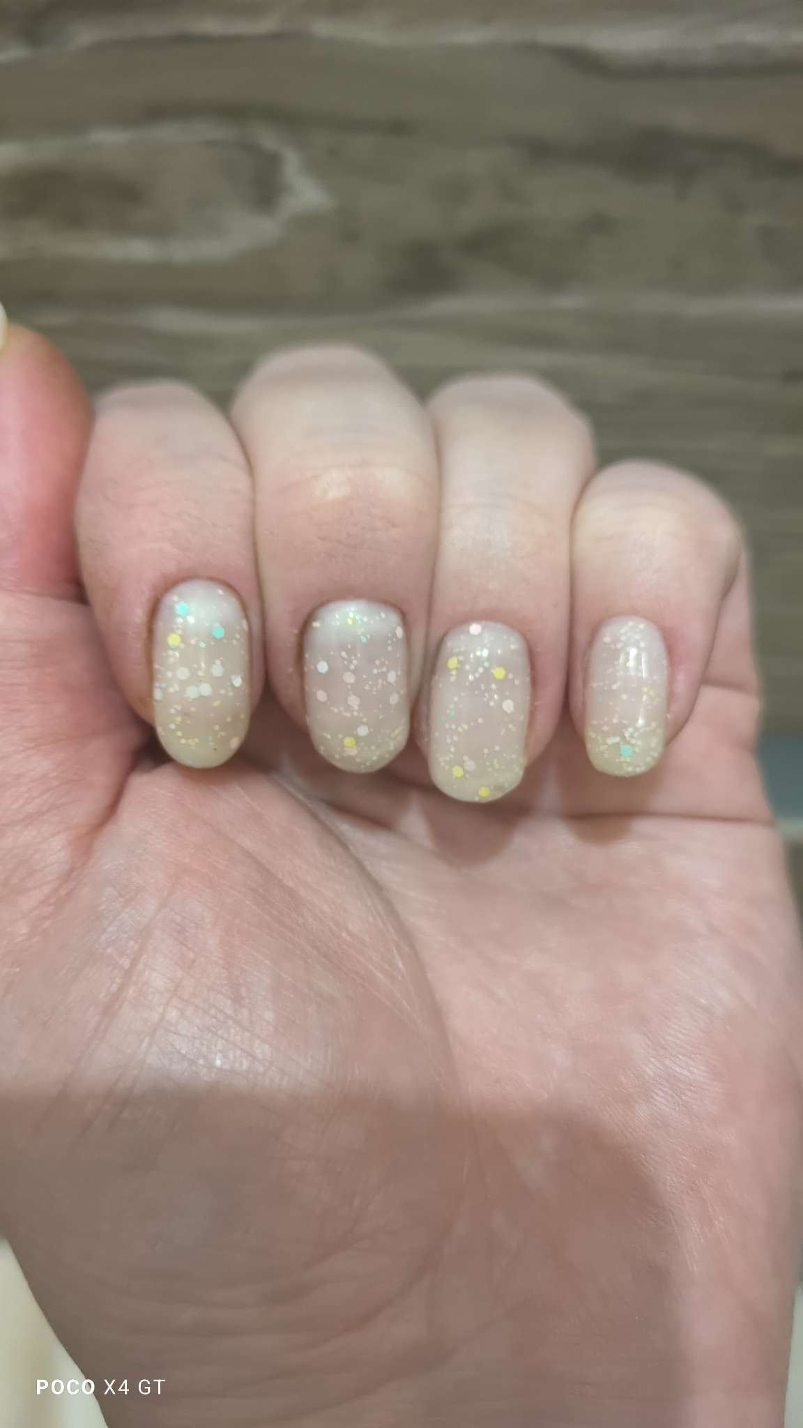 Фотография покупателя товара УЦЕНКА Гель-лак для ногтей 3-х фазный LED/UV 8мл MILK GLITTER (06) - Фото 1