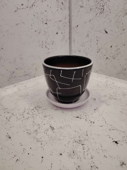 Фотография покупателя товара Горшок для цветов «Иллюзия», керамический, с поддоном, белый, набор 4 шт. - Фото 3