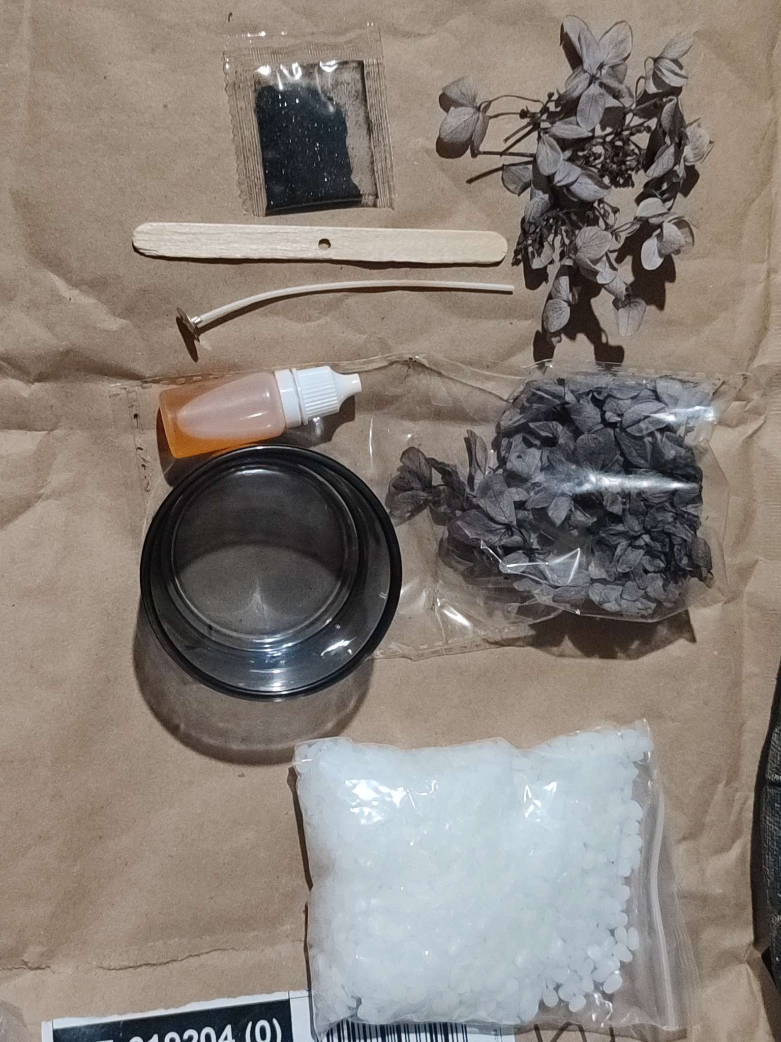 Фотография покупателя товара Свеча своими руками. Создание свечи «Черная гортензия», набор для творчества - Фото 1