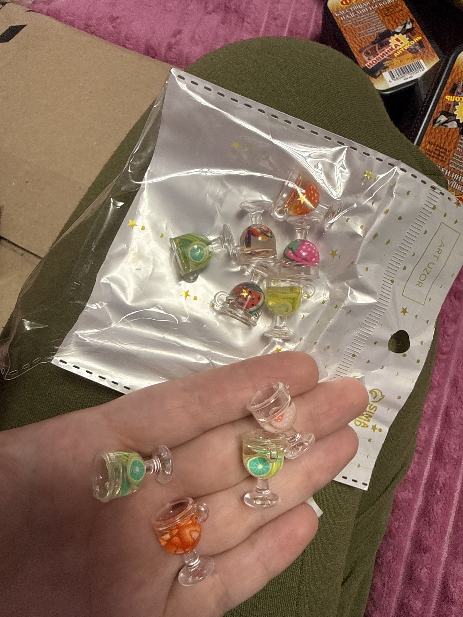 Фотография покупателя товара Декор для творчества пластик «Лимонад в бокале», 2×1.5×1.1 см, МИКС - Фото 1