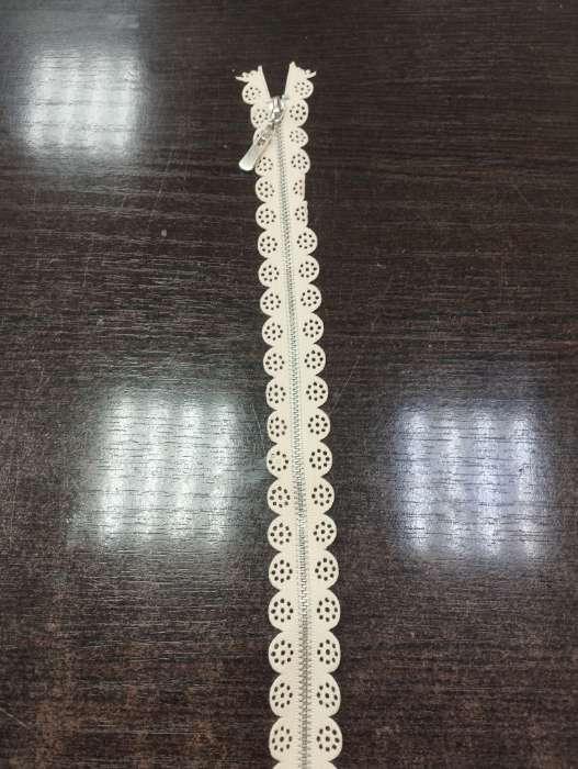 Фотография покупателя товара Молния металлическая, №3, неразъёмная, замок автомат, 30 см, бордовая - Фото 1