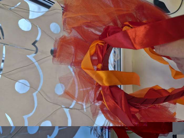 Фотография покупателя товара Карнавальный набор «Ясное солнышко»: ободок, пояс, ленты, красно-оранжевый - Фото 2